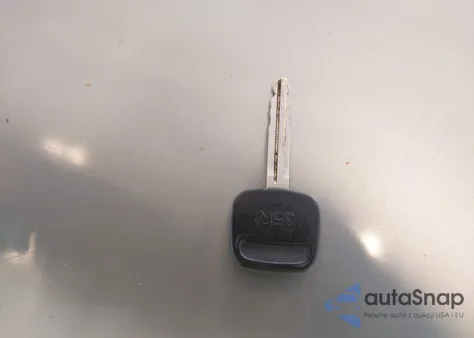 2004 Toyota Corolla Le from USA, damaged, VIN 1NXBR32E54Z323902